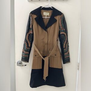 BCBGMaxAzria Runaway Tan and Black Trench Coat Size XX-Small